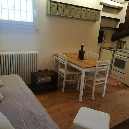 Remorsella Apartment